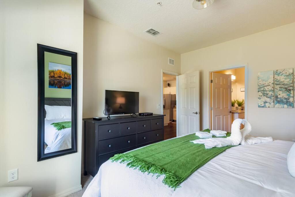 Super Comfy And Spacious 3 Bedroom 10 Minutes From Disney, With Major Shopping 4 Minutes Away Kissimmee Esterno foto