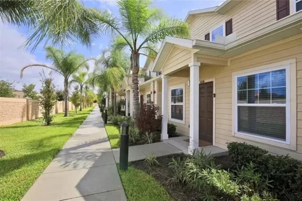 Super Comfy And Spacious 3 Bedroom 10 Minutes From Disney, With Major Shopping 4 Minutes Away Kissimmee Esterno foto