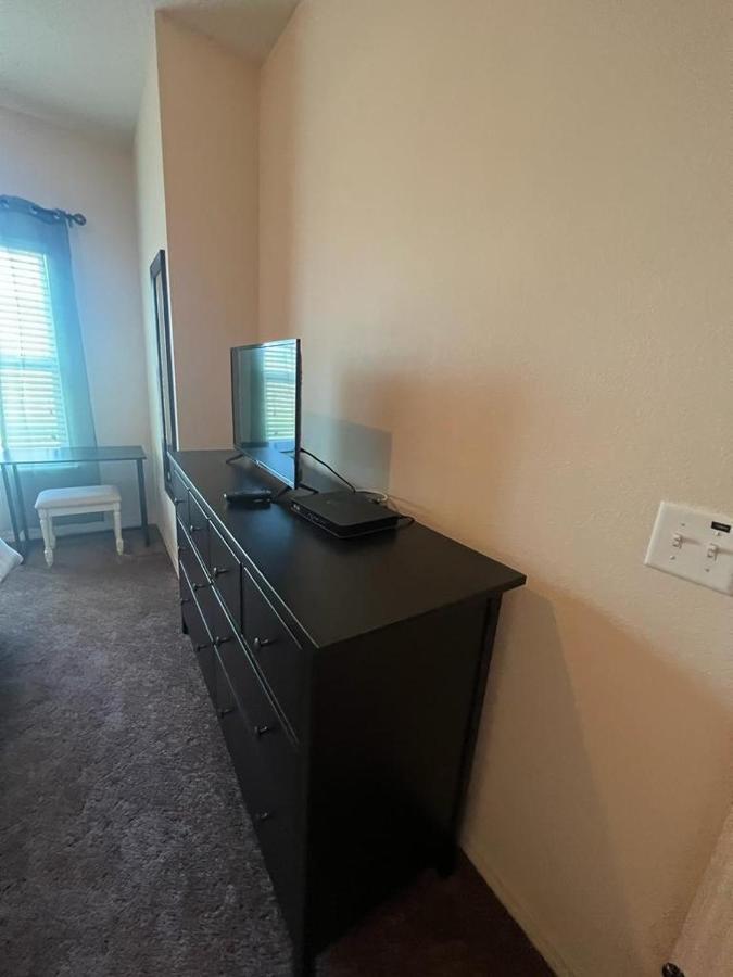 Super Comfy And Spacious 3 Bedroom 10 Minutes From Disney, With Major Shopping 4 Minutes Away Kissimmee Esterno foto
